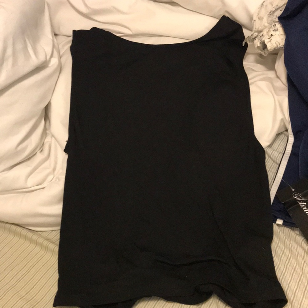 plain black tank top